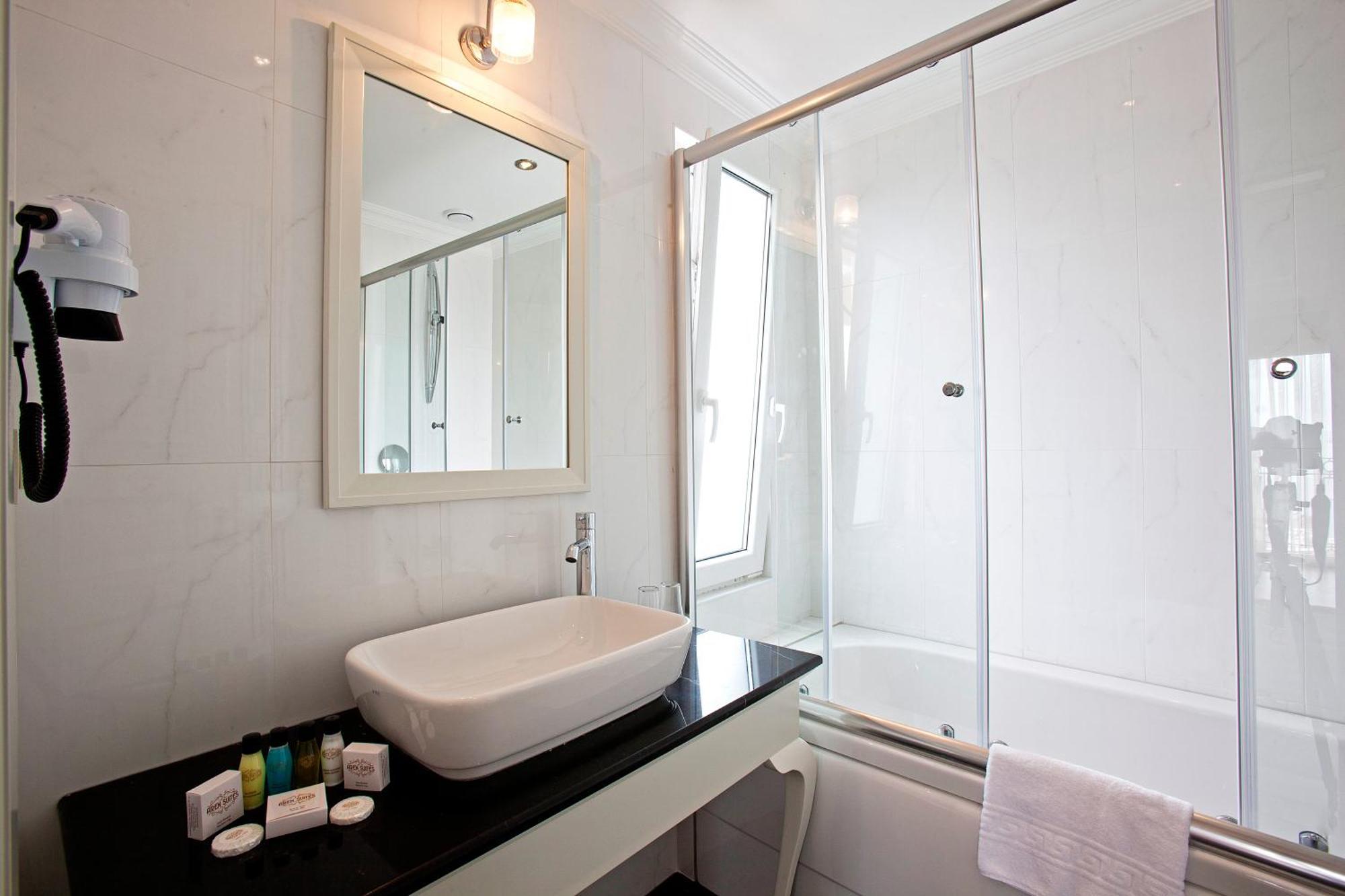 Aren Suites Истанбул Екстериор снимка